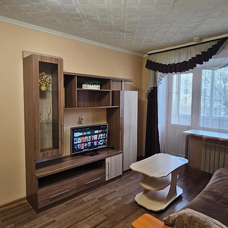 Lux Apartment On Potanina 19 Ust-Kamenogorsk Ngoại thất bức ảnh