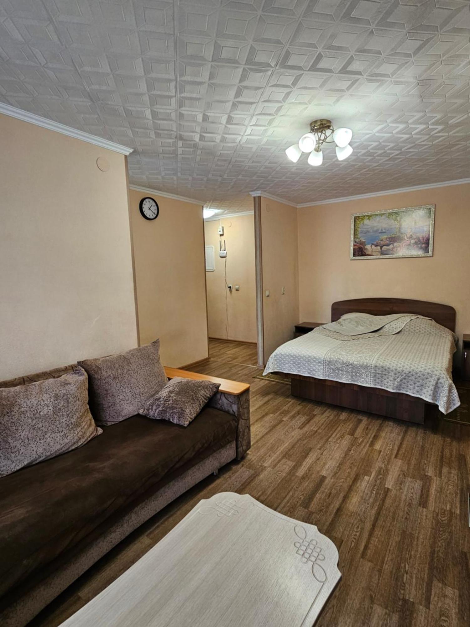 Lux Apartment On Potanina 19 Ust-Kamenogorsk Ngoại thất bức ảnh